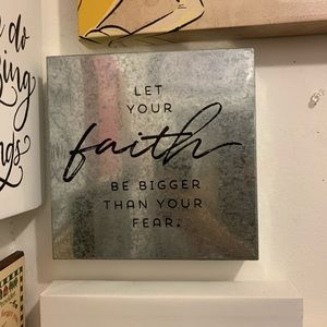 Faith sign